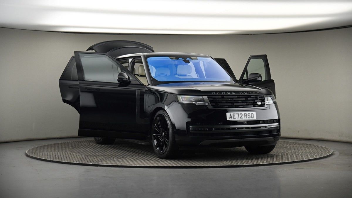 More views of Land Rover Range Rover