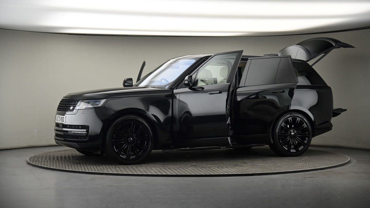 More views of Land Rover Range Rover