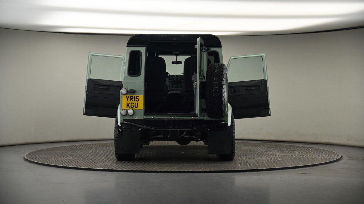 More views of Land Rover Defender 90