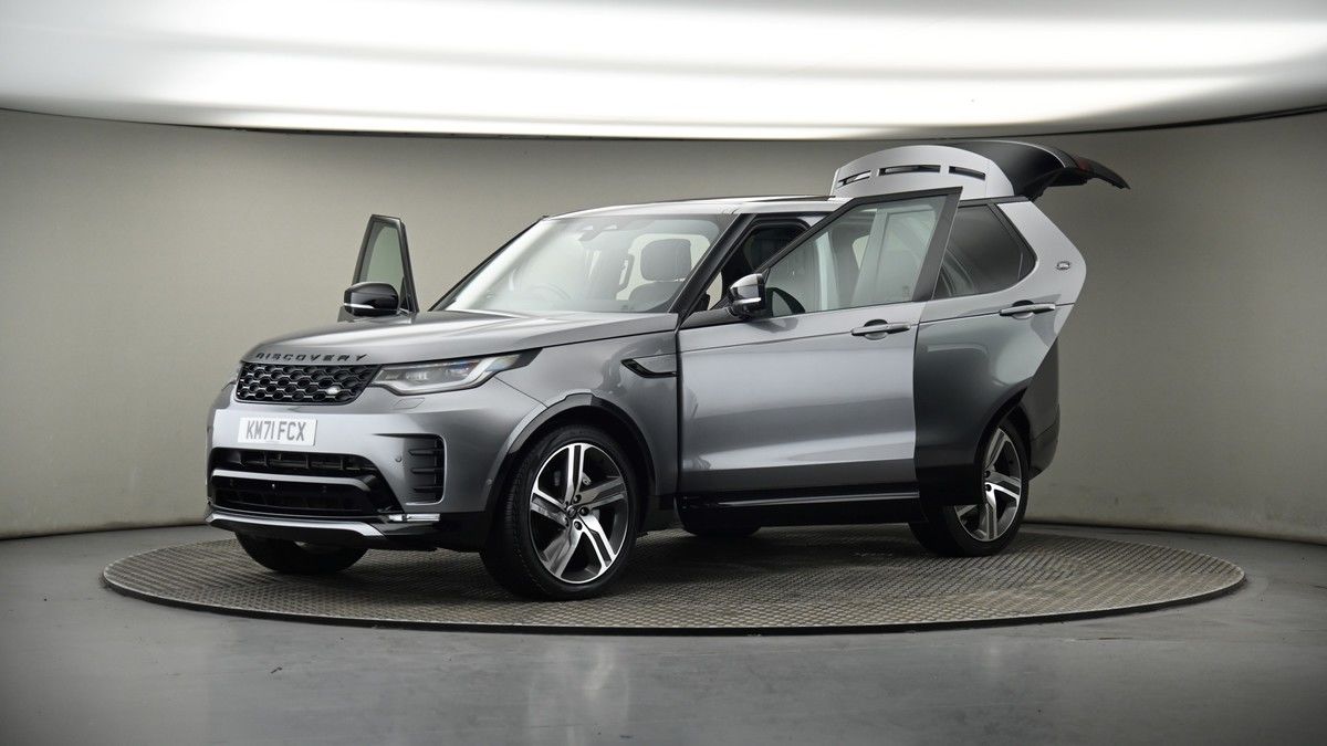 More views of Land Rover Discovery
