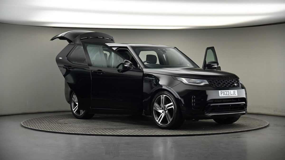 More views of Land Rover Discovery
