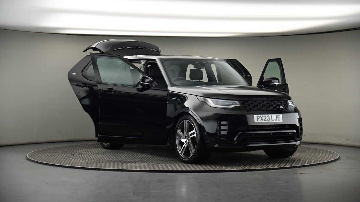 More views of Land Rover Discovery