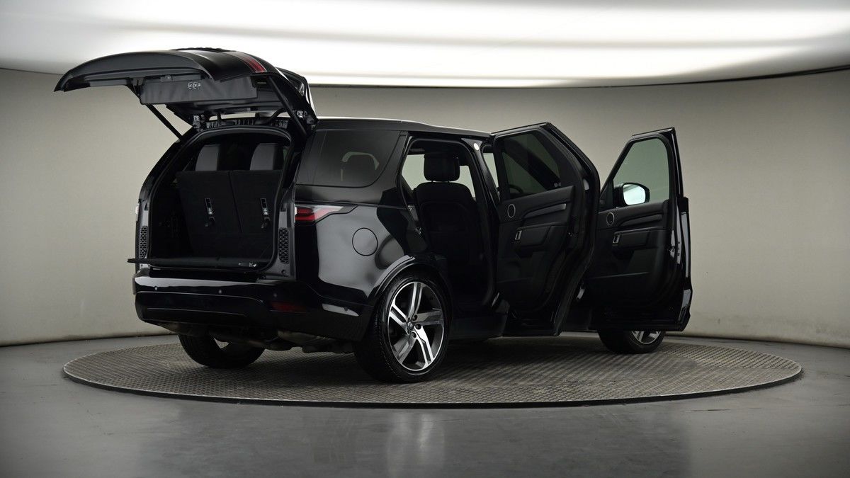 More views of Land Rover Discovery