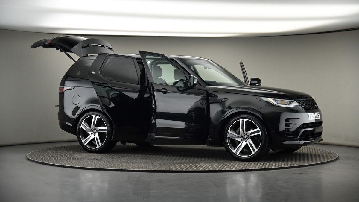 More views of Land Rover Discovery