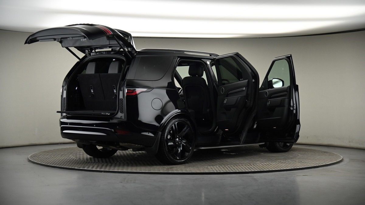 More views of Land Rover Discovery