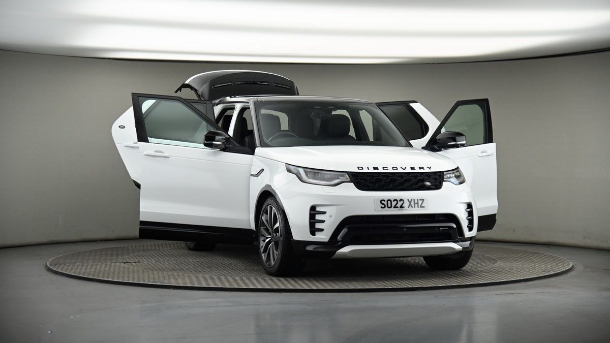 More views of Land Rover Discovery