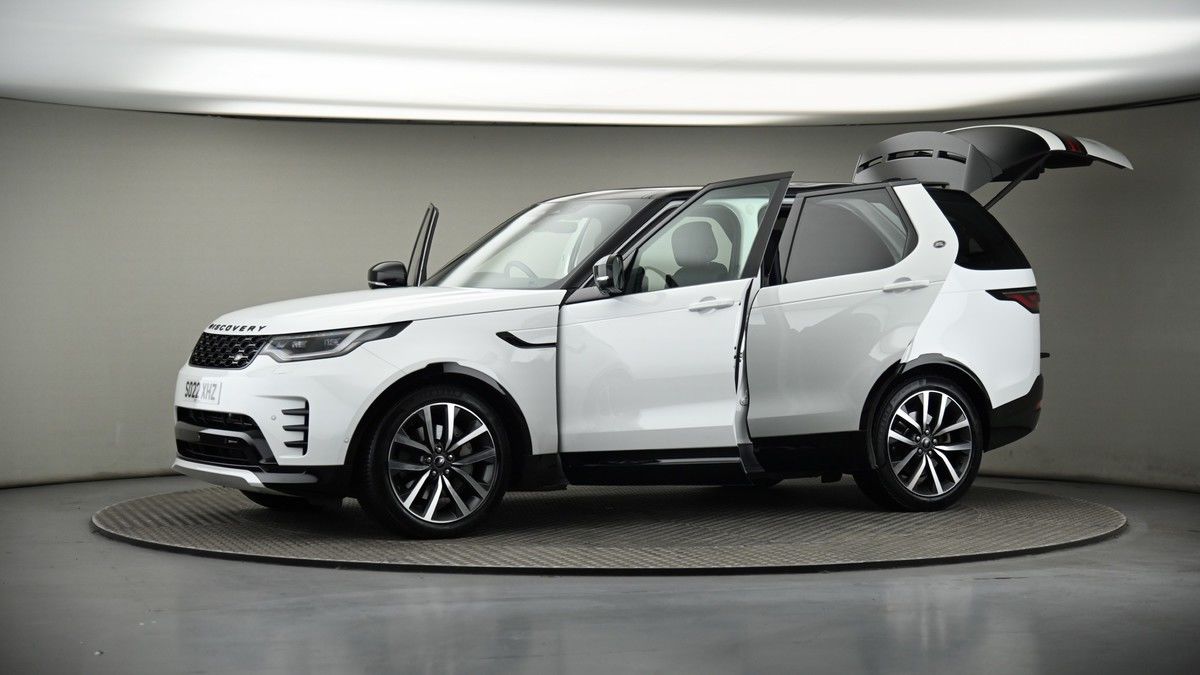 More views of Land Rover Discovery