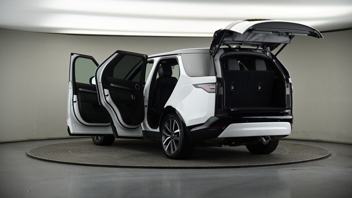 Land Rover Discovery Image 8