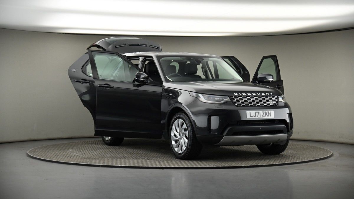 More views of Land Rover Discovery