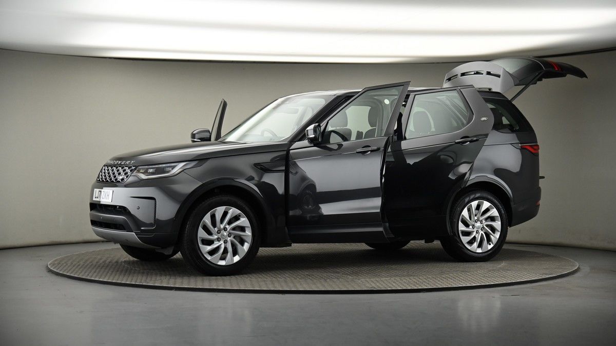 More views of Land Rover Discovery