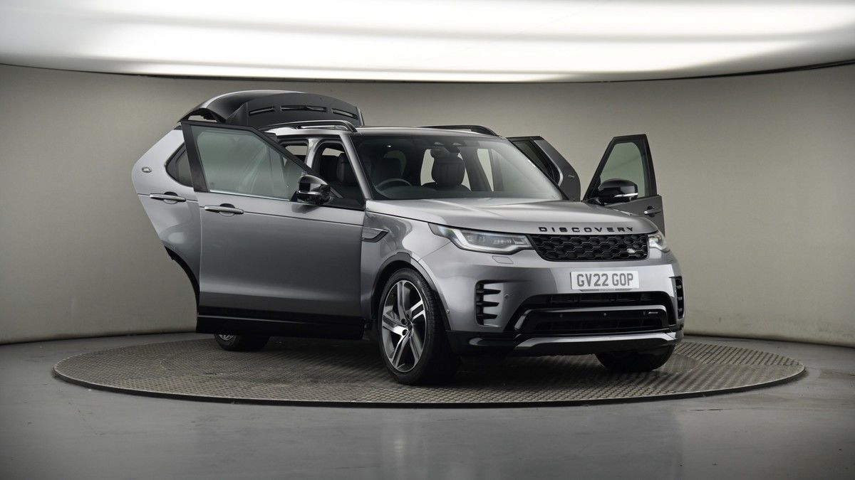 More views of Land Rover Discovery
