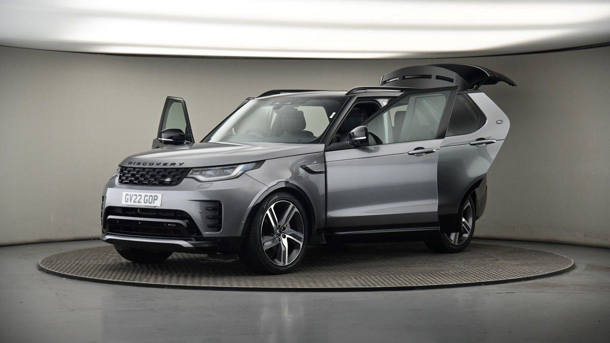 More views of Land Rover Discovery