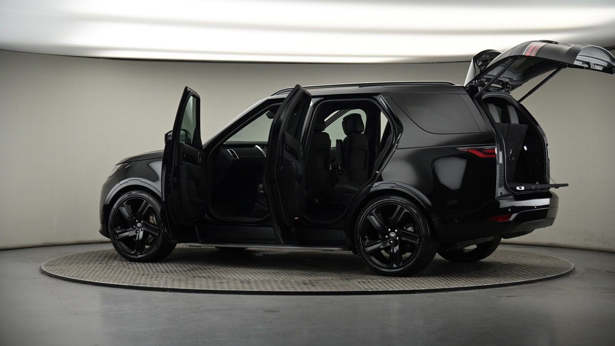 More views of Land Rover Discovery