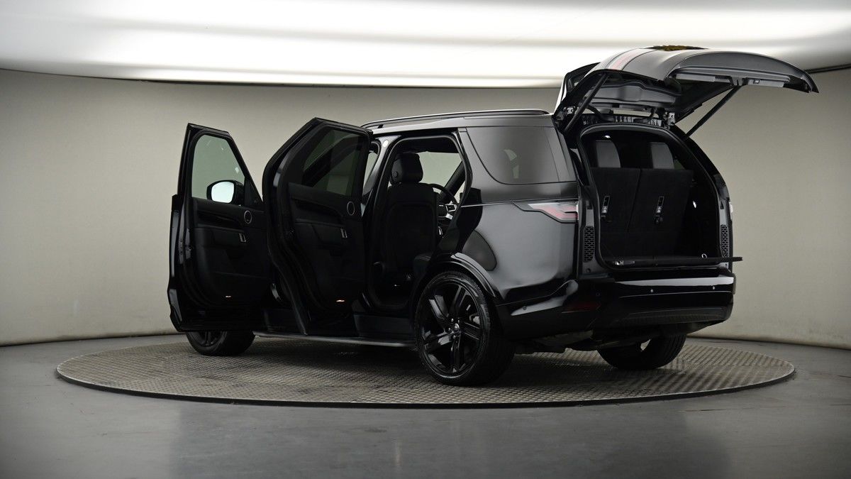 More views of Land Rover Discovery