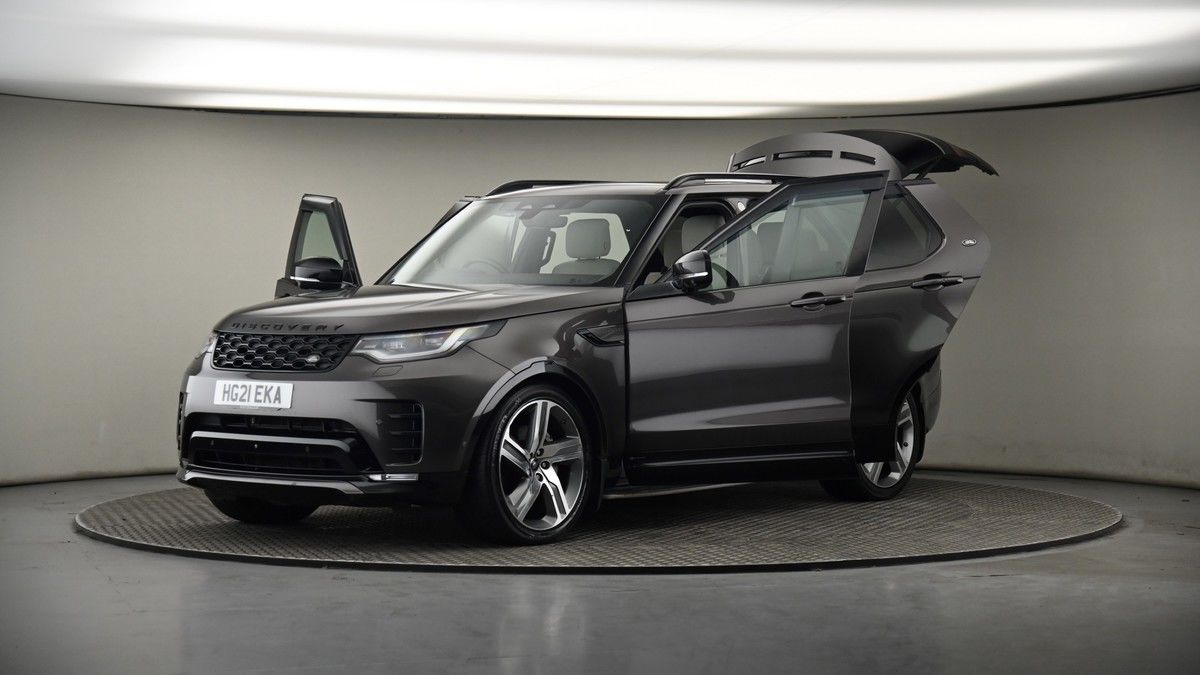 More views of Land Rover Discovery