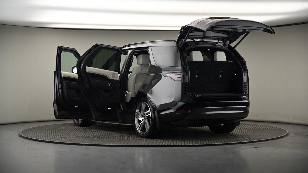 Land Rover Discovery Image 8