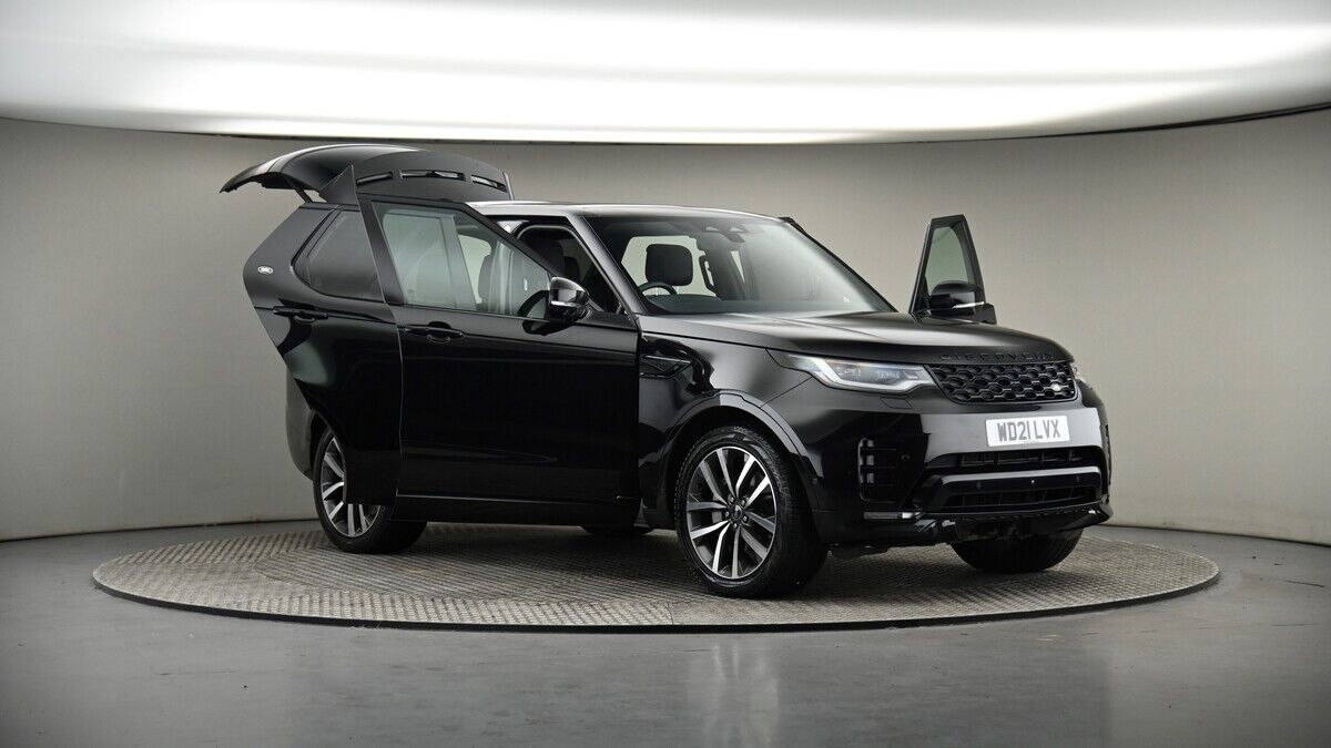 More views of Land Rover Discovery