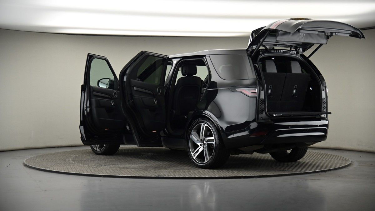 More views of Land Rover Discovery