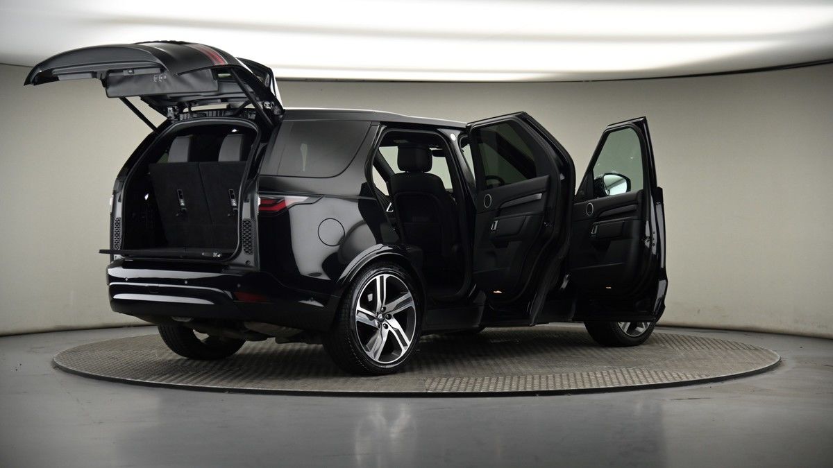 More views of Land Rover Discovery