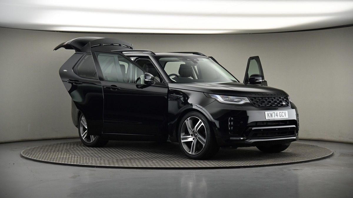 More views of Land Rover Discovery