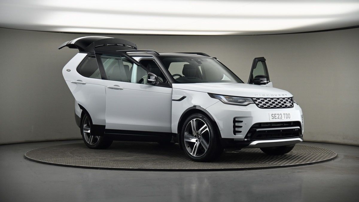 More views of Land Rover Discovery