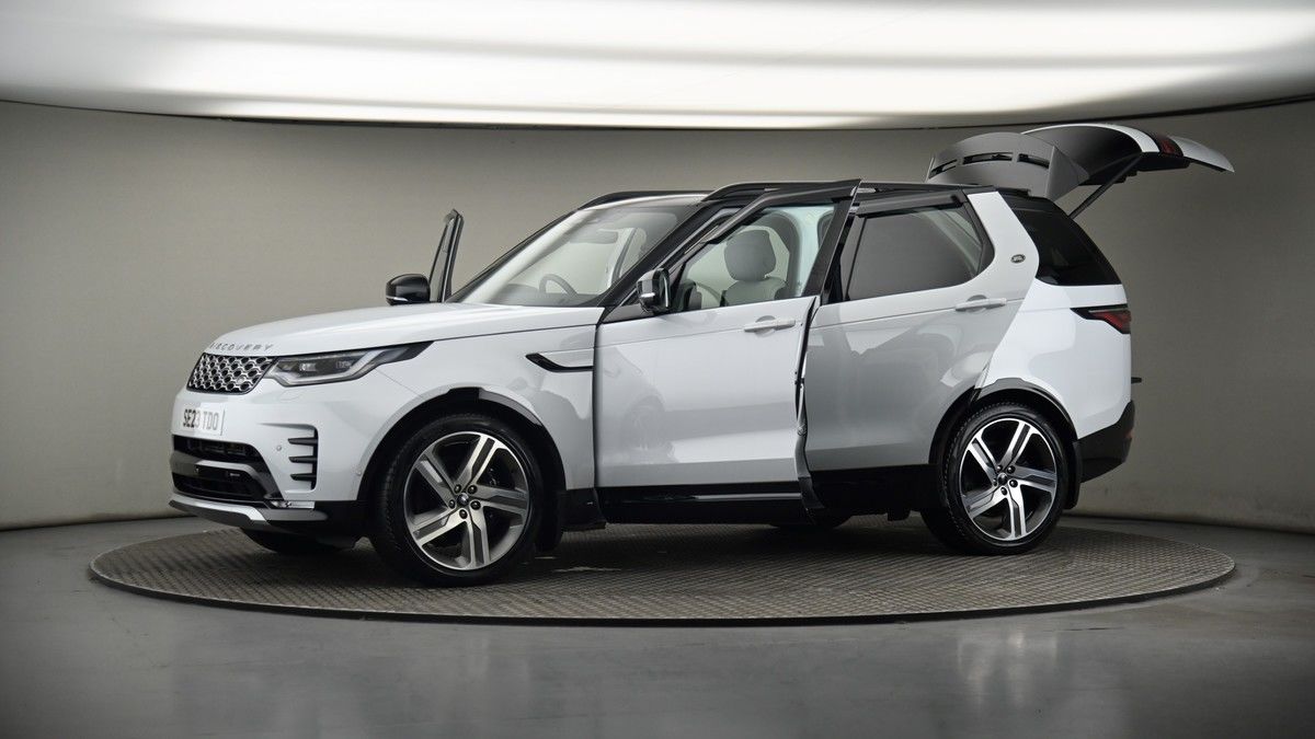 More views of Land Rover Discovery