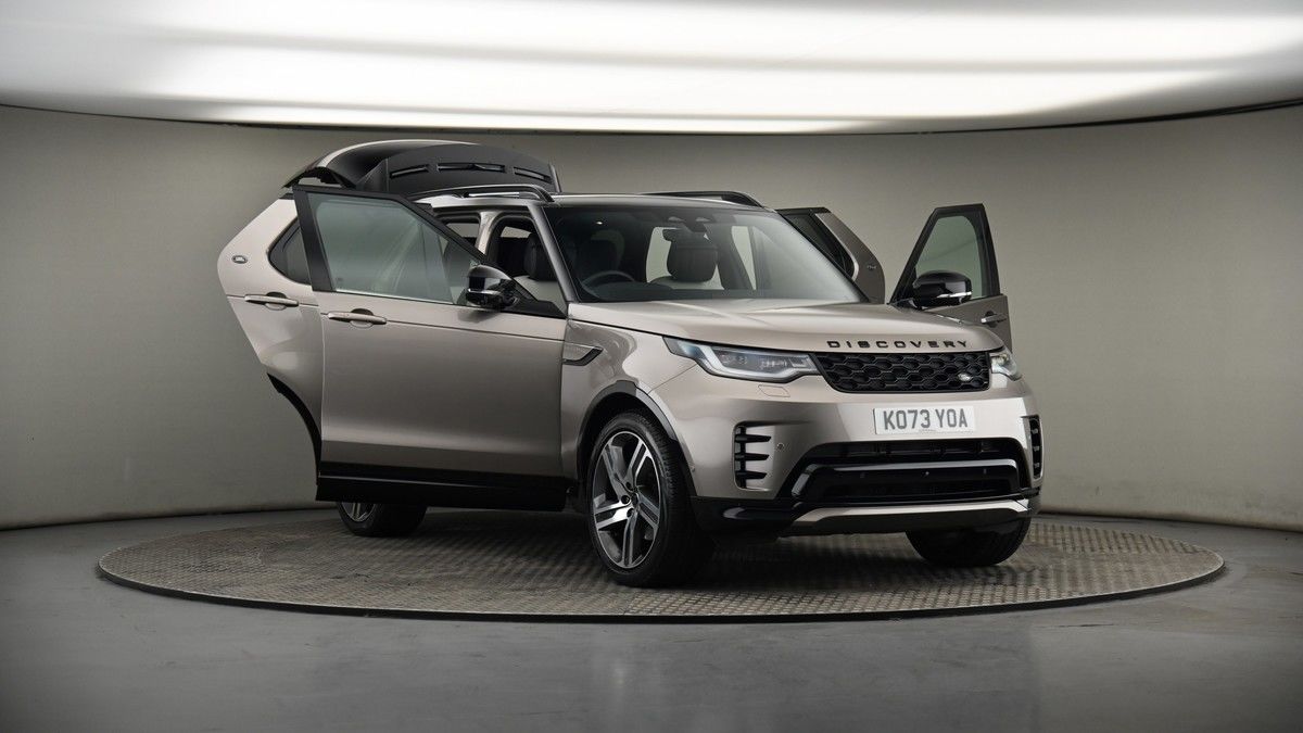 More views of Land Rover Discovery