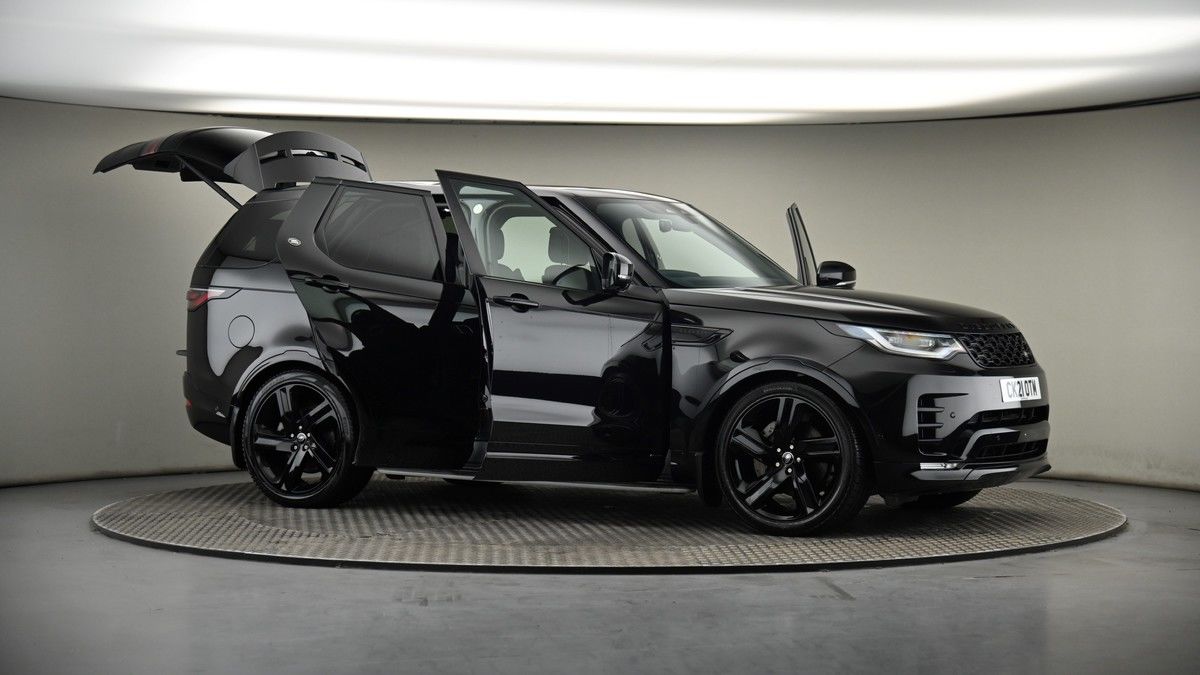 More views of Land Rover Discovery