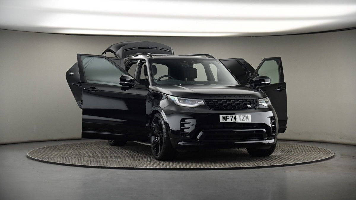 More views of Land Rover Discovery