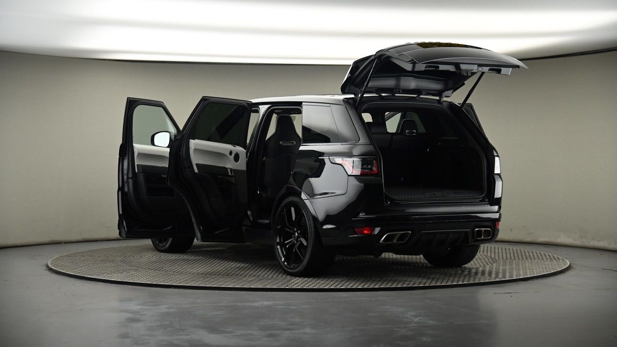 Land Rover Range Rover Sport Image 8