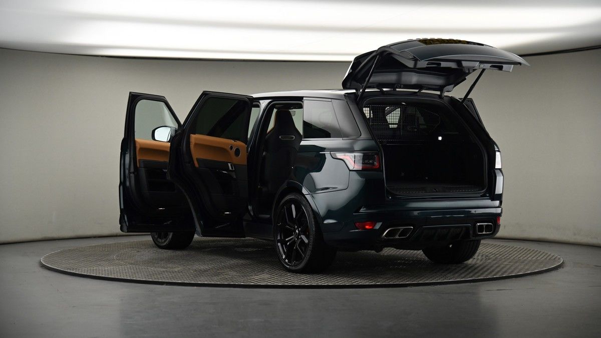 Land Rover Range Rover Sport Image 8