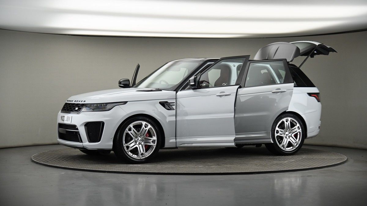 More views of Land Rover Range Rover Sport