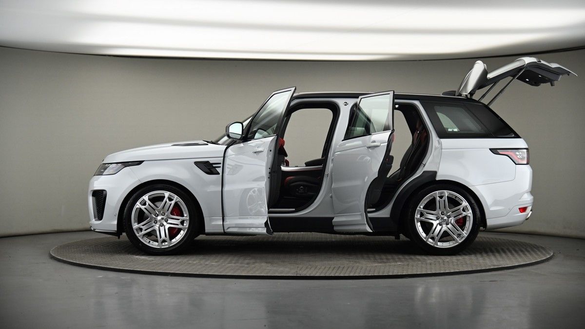 More views of Land Rover Range Rover Sport