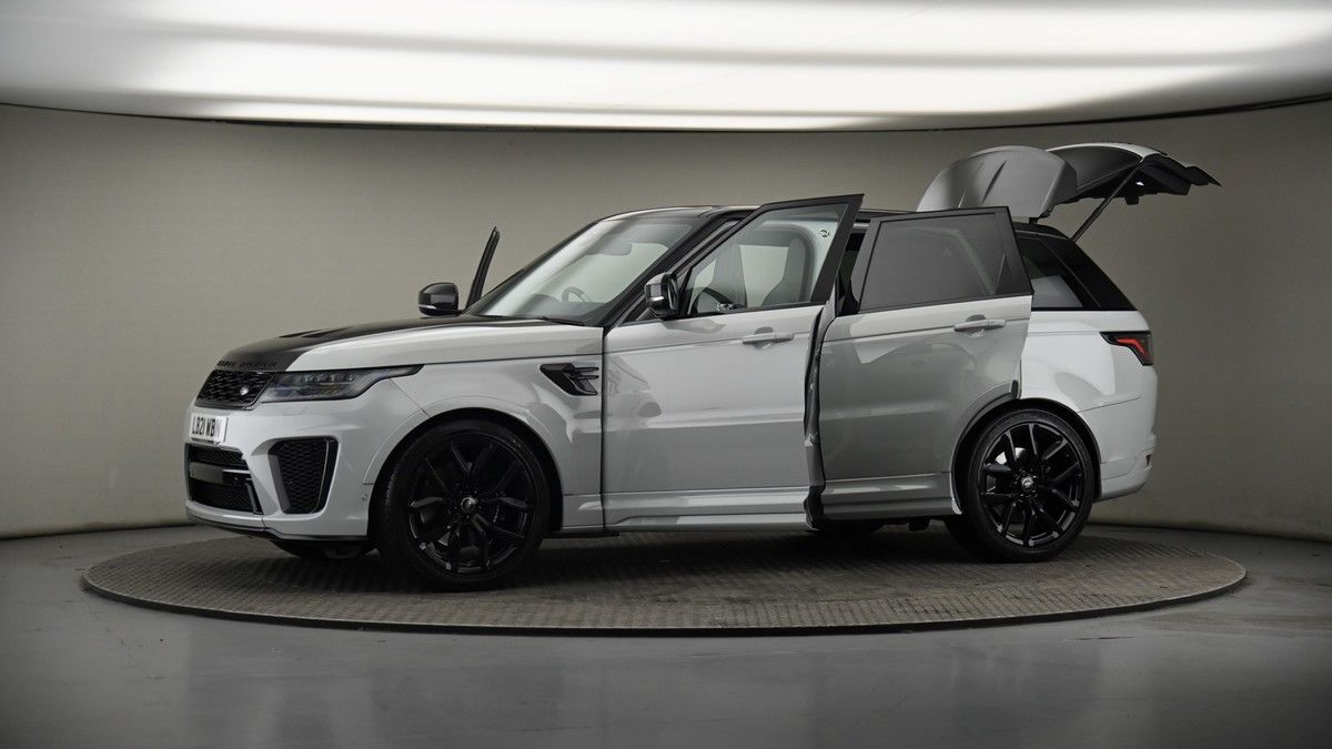 More views of Land Rover Range Rover Sport