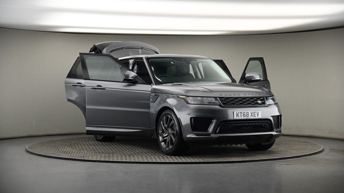 More views of Land Rover Range Rover Sport