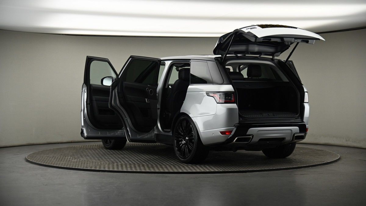Land Rover Range Rover Sport Image 8