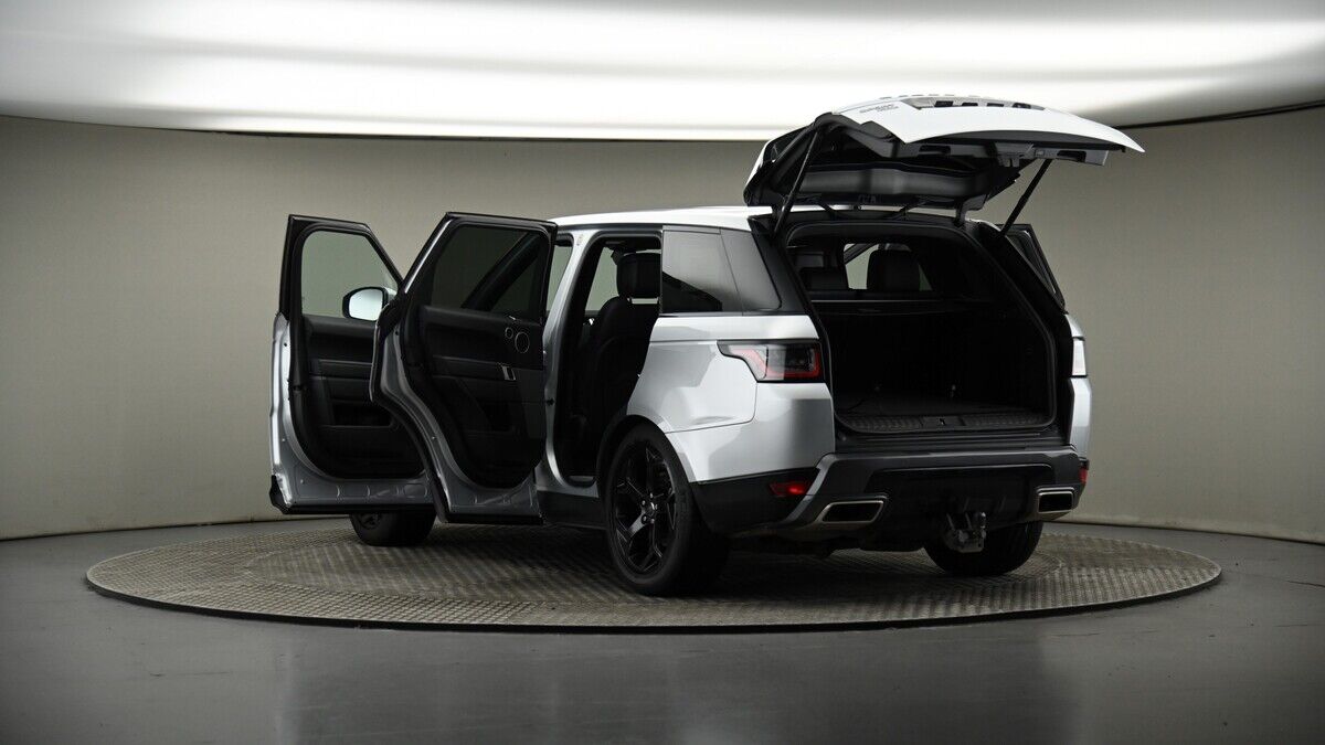 Land Rover Range Rover Sport Image 8