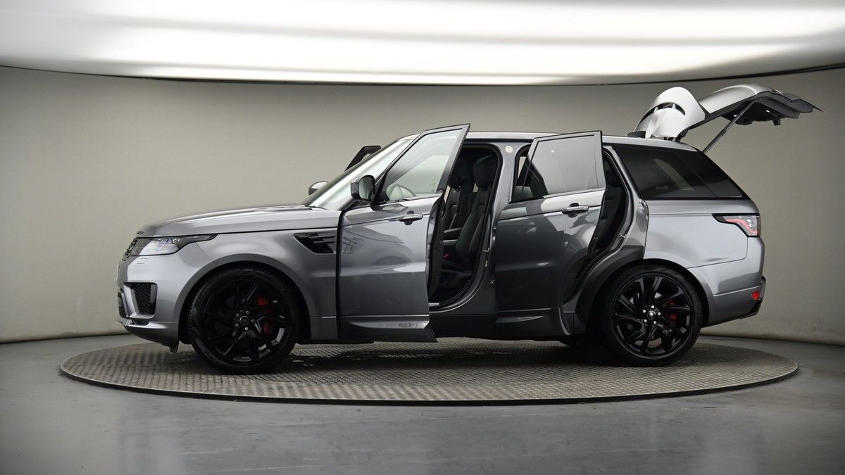 More views of Land Rover Range Rover Sport