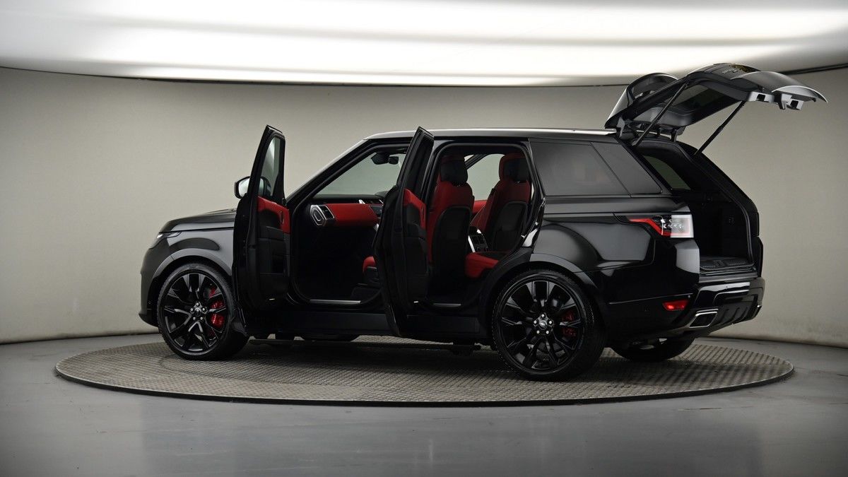 More views of Land Rover Range Rover Sport
