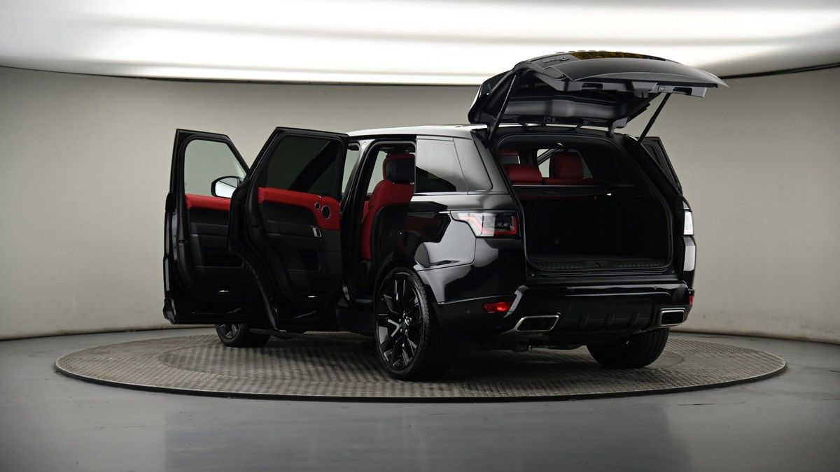 Land Rover Range Rover Sport Image 8