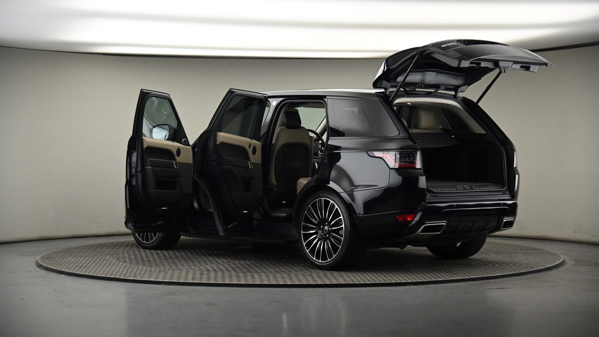 More views of Land Rover Range Rover Sport