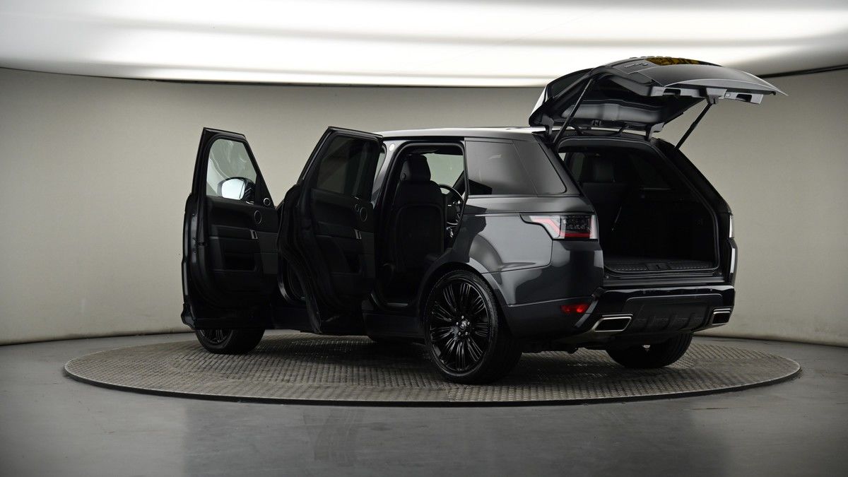 More views of Land Rover Range Rover Sport