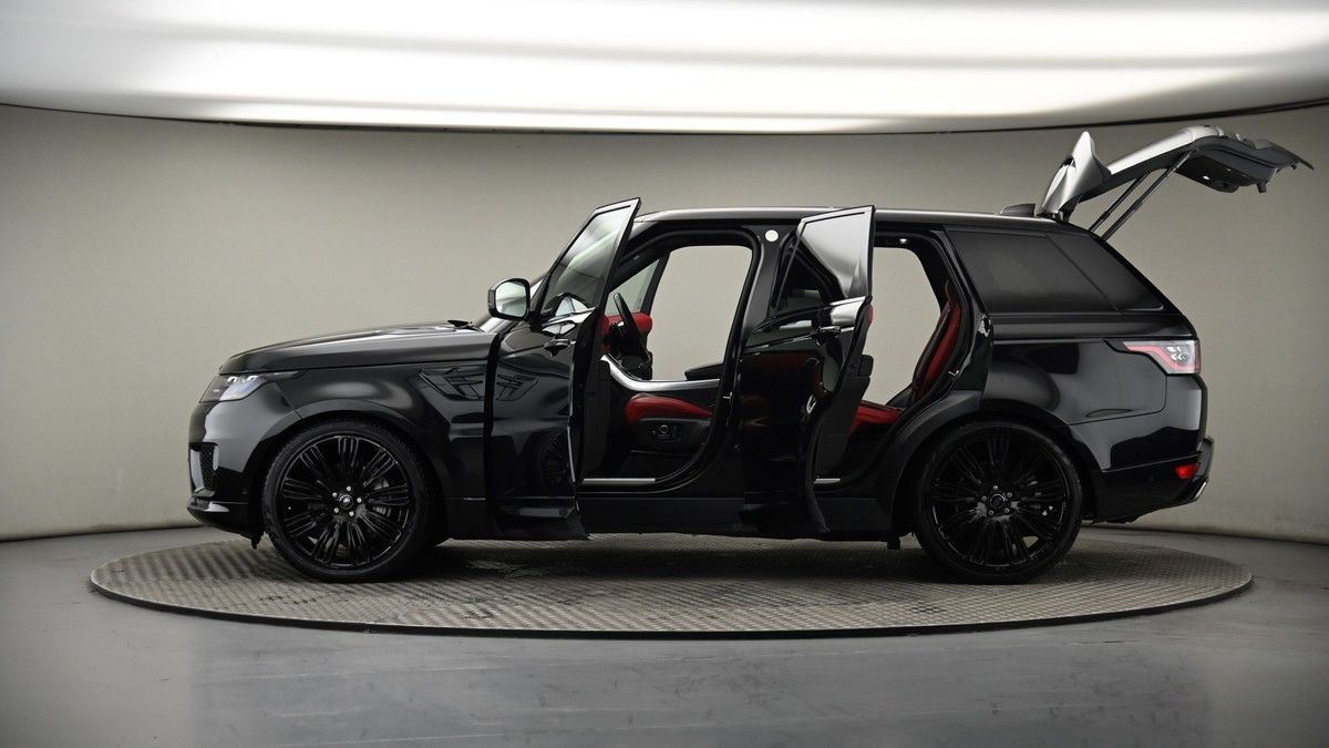 More views of Land Rover Range Rover Sport
