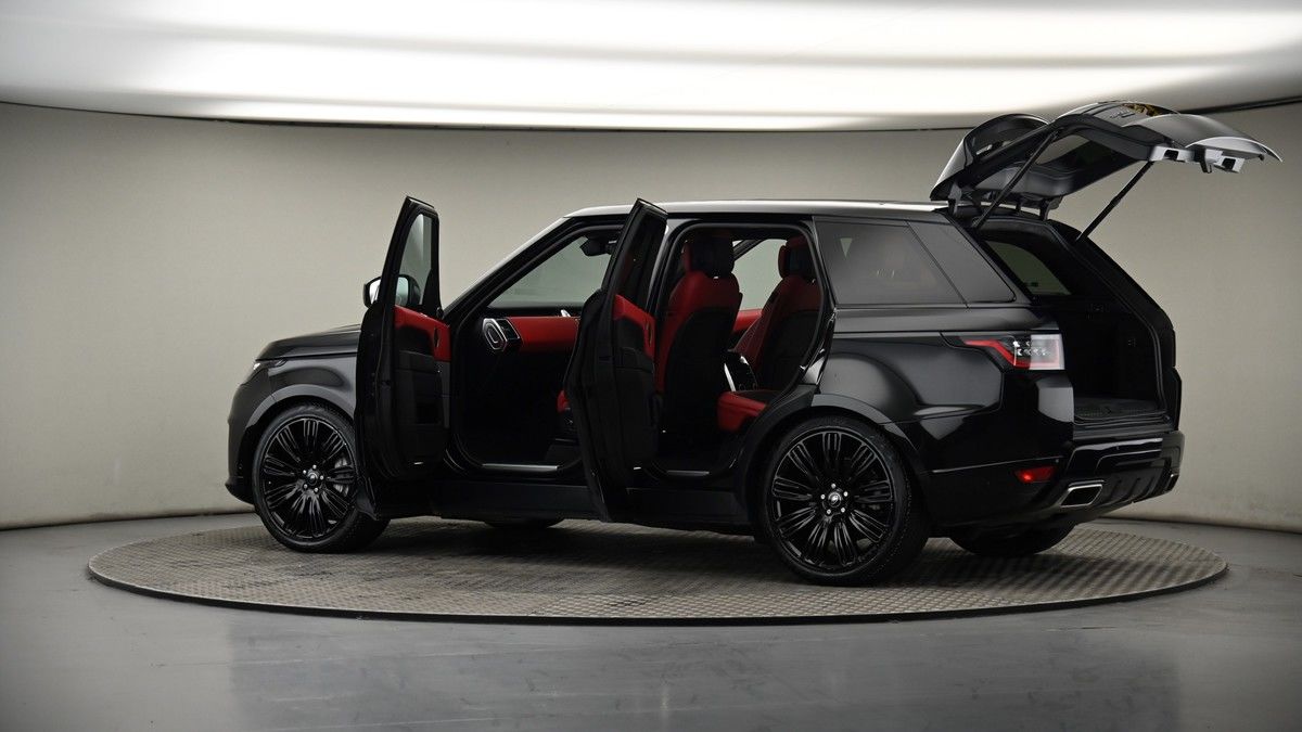 More views of Land Rover Range Rover Sport