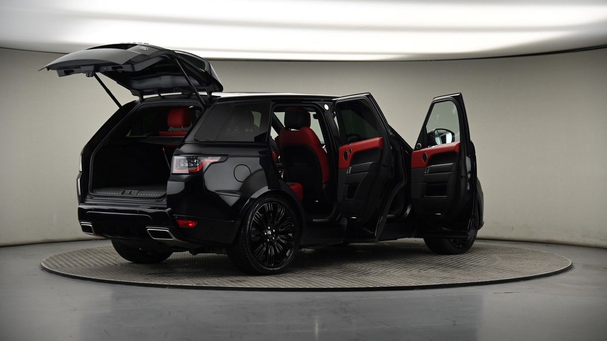 More views of Land Rover Range Rover Sport