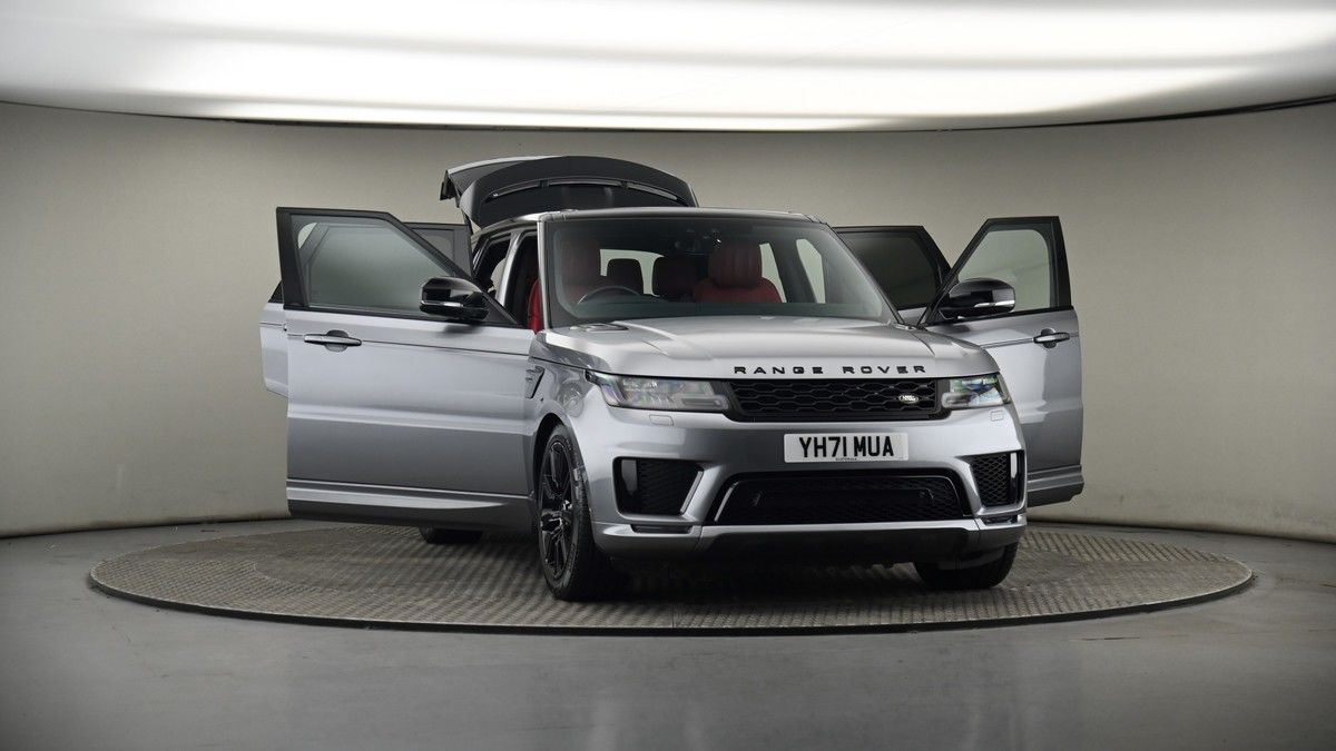More views of Land Rover Range Rover Sport