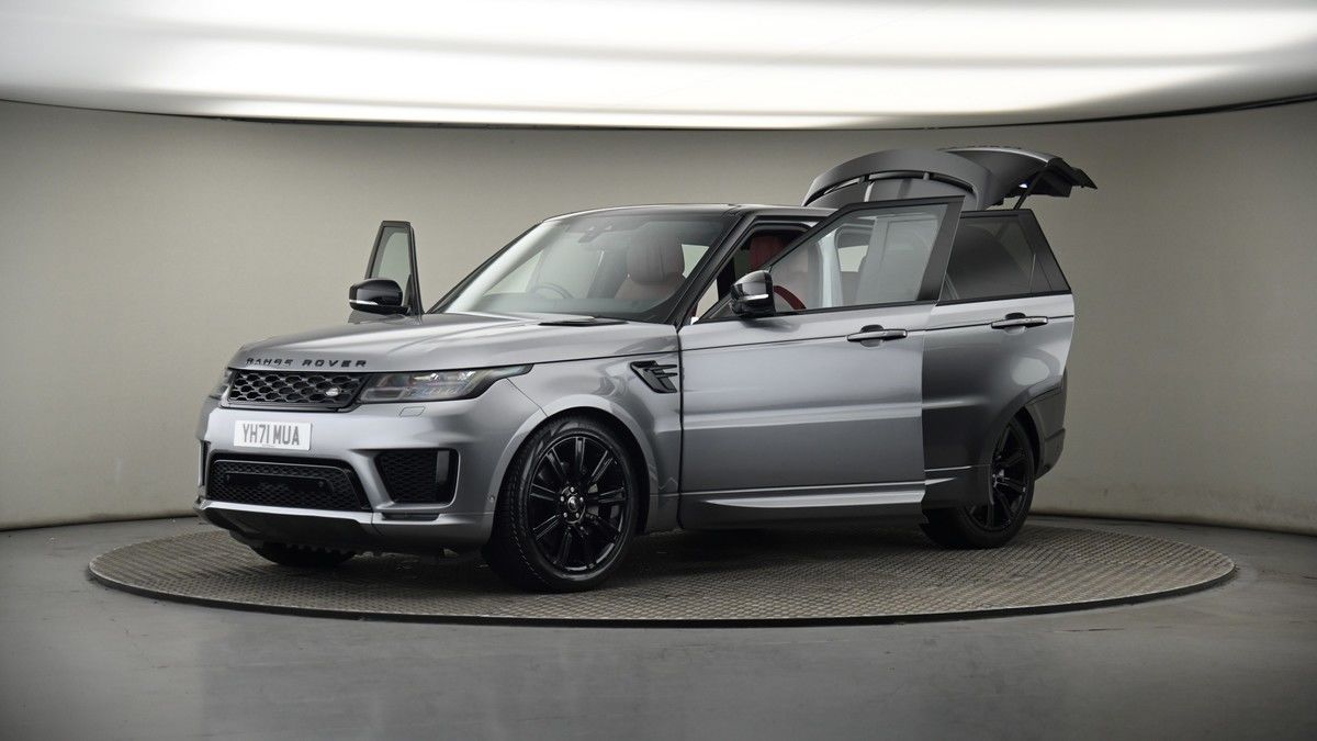 More views of Land Rover Range Rover Sport
