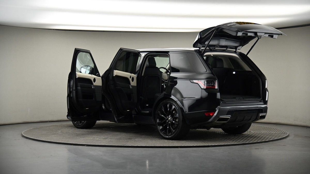 More views of Land Rover Range Rover Sport