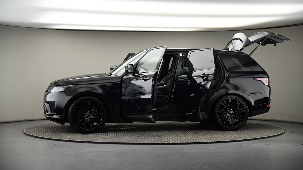 More views of Land Rover Range Rover Sport