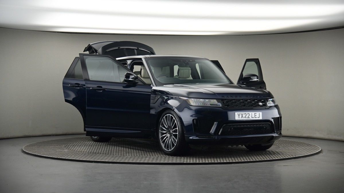 More views of Land Rover Range Rover Sport